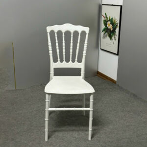 Ghế Napoleon nhựa đúc trắng